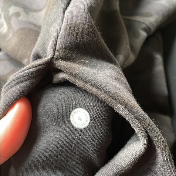 Camo hoodie. Size 4. - Picture 2 of 2